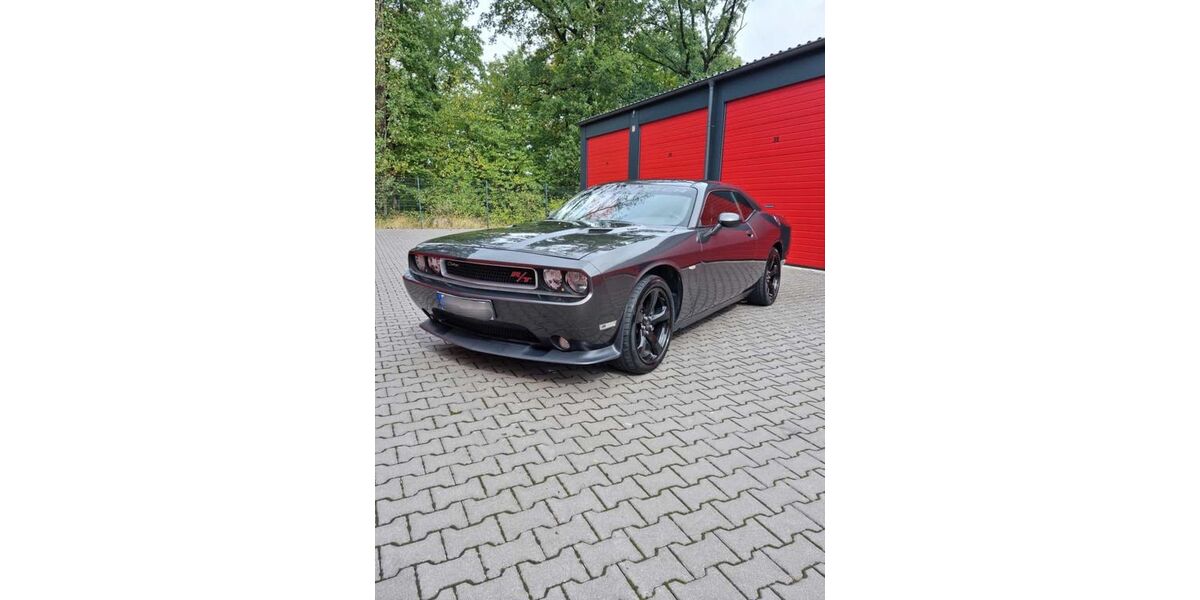 Dodge Challenger 90.000 km 21.500 &euro; Reken 48734