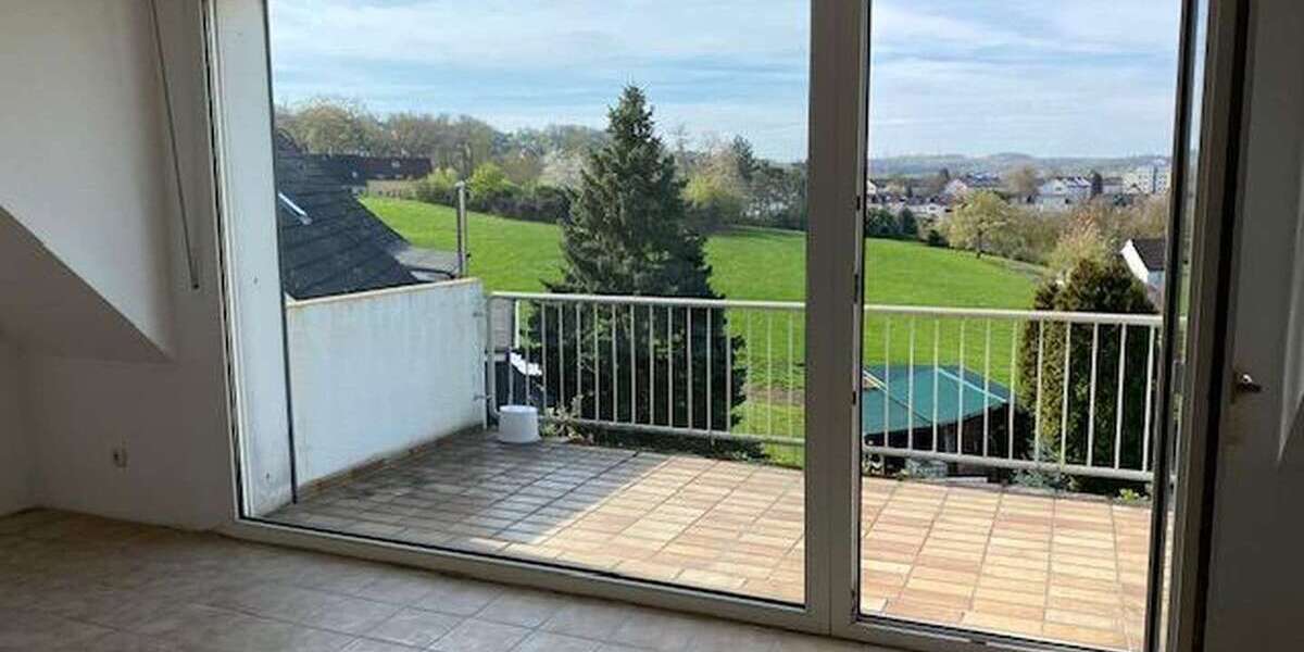 Etagenwohnung Essen Stadtbezirk VIII - 4.5 Zimmer, 100 m&sup2;, 255.000&euro; | Angebot:26186247