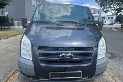 Ford Transit 220.000 km 6.900 &euro; Essen 45141
