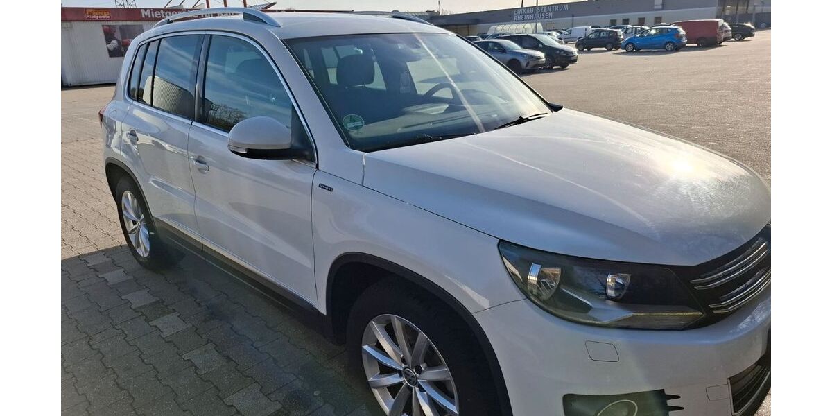 VW Tiguan 108.000 km 13.900 &euro; Duisburg 47226