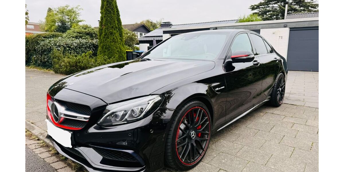 Mercedes-Benz C 63 AMG 155.500 km 38.890 &euro; Dinslaken 46539