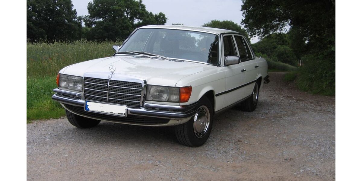 Mercedes-Benz 350 186.000 km 10.750 &euro; Duisburg 47259