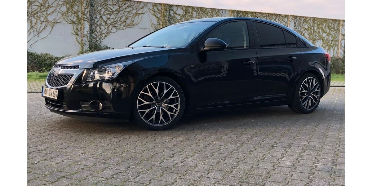 Chevrolet Cruze 156.694 km 4.000 &euro; Herne 44651