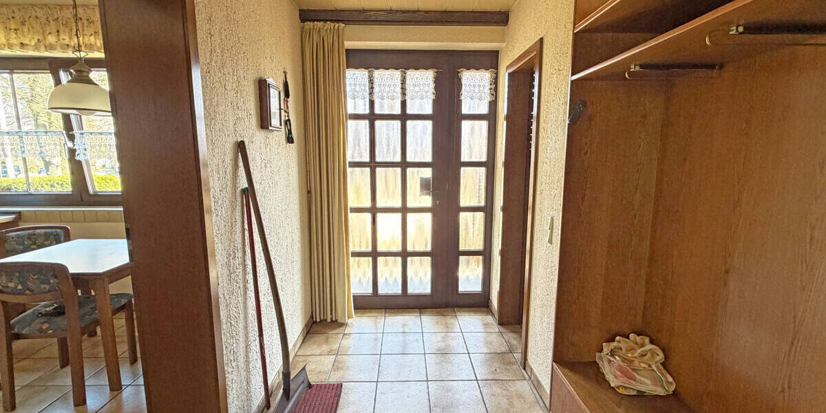 Einfamilienhaus Hünxe - 3 Zimmer, 118 m&sup2;, 385.000&euro; | Angebot:25912922