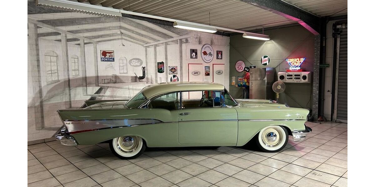 Chevrolet Andere 99.999 km 82.500 &euro; Wesel 46485