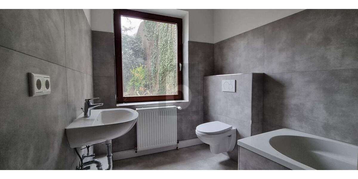 Einfamilienhaus Mülheim an der Ruhr Broich - 11 Zimmer, 217 m&sup2;, 410.000&euro; | Angebot:26780889