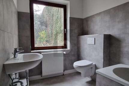 Haus Mülheim an der Ruhr Broich - 11 Zimmer, 217 m&sup2;, 410.000&euro; | Angebot:26780889