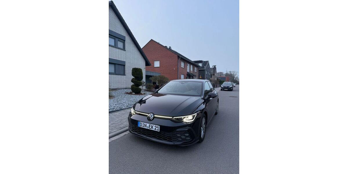 VW Golf 29.999 km 29.990 &euro; Voerde 46562