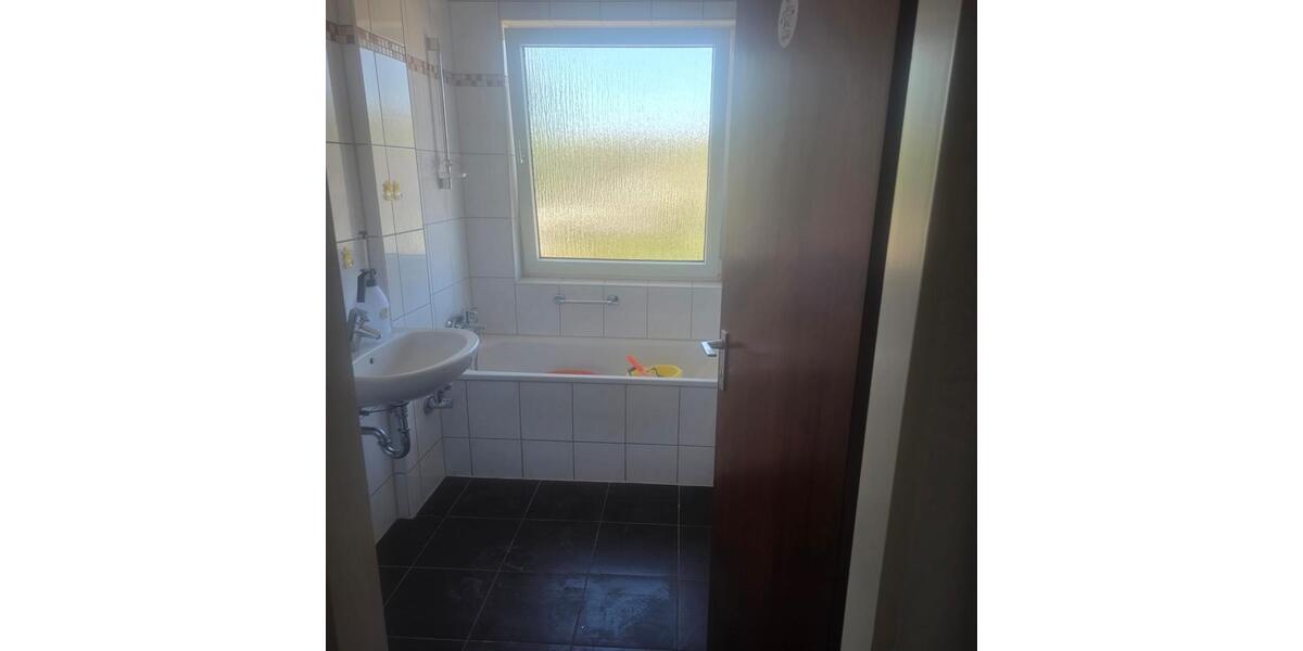 Etagenwohnung Duisburg Hamborn - 3 Zimmer, 78 m&sup2;, 650&euro; | Angebot:26288168