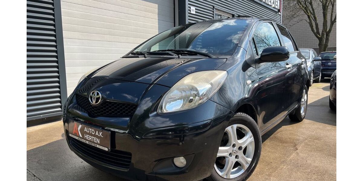 Toyota Yaris 143.000 km 4.950 &euro; Herten 45699