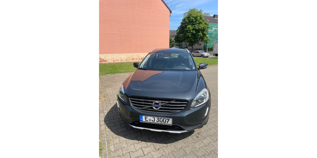 Volvo XC60 180.000 km 13.700 &euro; Essen 45356