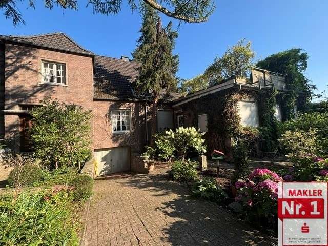 Einfamilienhaus Wesel - 10 Zimmer, 287 m&sup2;, 495.500&euro; | Angebot:27104335