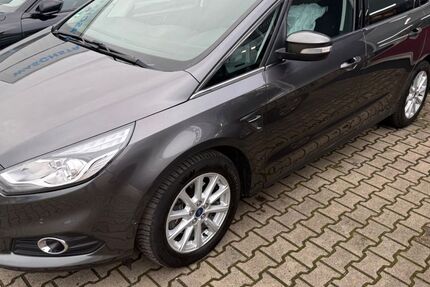 Ford S-Max 109.065 km 14.500 &euro; Herne 44627