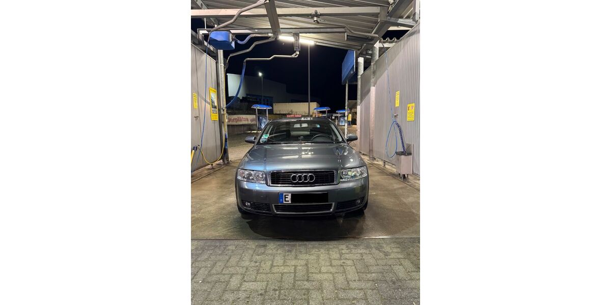 Audi A4 174.900 km 2.500 &euro; Essen 45259
