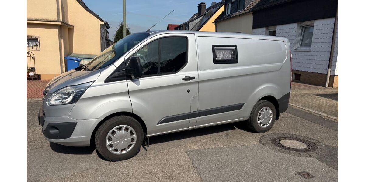 Ford Transit Custom 105.000 km 13.500 &euro; Essen 45307