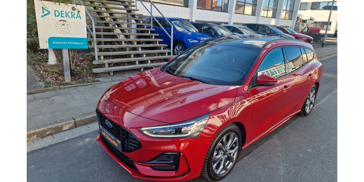 Ford Focus 28.014 km 18.555 &euro; Essen 45307