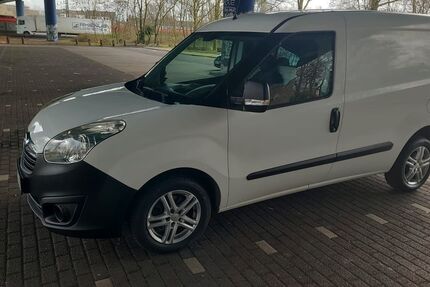 Opel Combo 51.426 km 7.400 &euro; Duisburg 47239