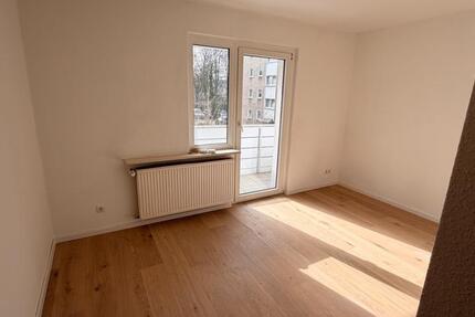 Wohnung Essen Stadtbezirk IV - 3 Zimmer, 71 m&sup2;, 520&euro; | Angebot:25861333