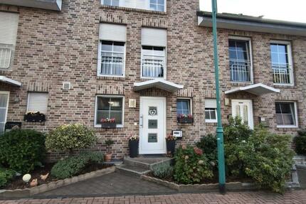 Haus Duisburg Rheinhausen - 6 Zimmer, 127 m&sup2;, 472.999&euro; | Angebot:25415457