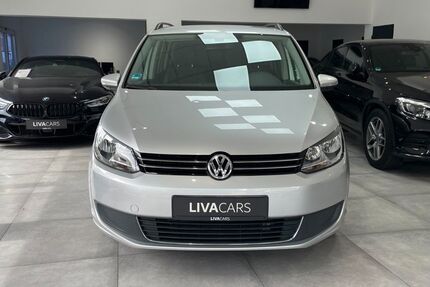 VW Touran 90.500 km 11.300 &euro; Oberhausen 46049