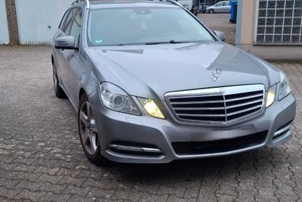 Mercedes-Benz E 250 206.400 km 8.500 &euro; Gladbeck 45964