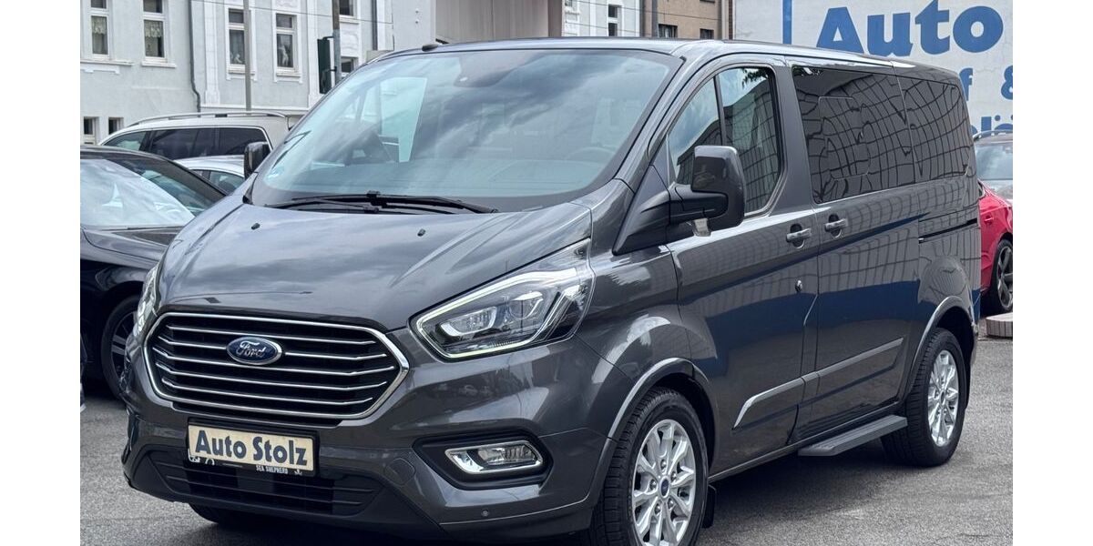 Ford Transit Custom 69.685 km 27.950 &euro; Oberhausen 46045