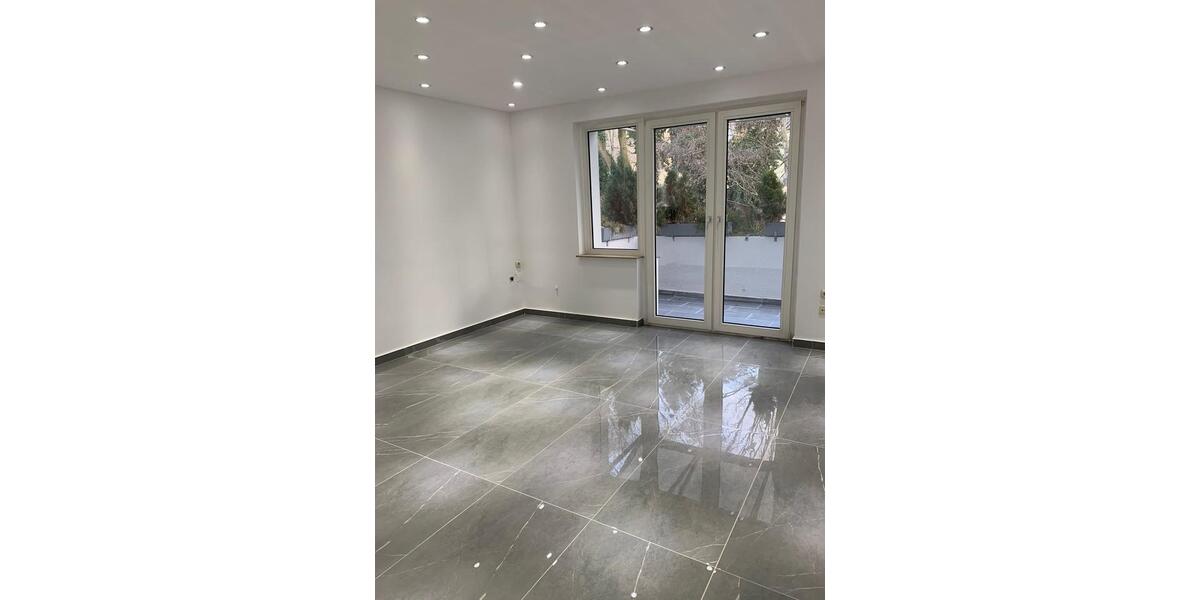 Etagenwohnung Essen Stadtkern - 3.5 Zimmer, 79 m&sup2;, 740&euro; | Angebot:26271508