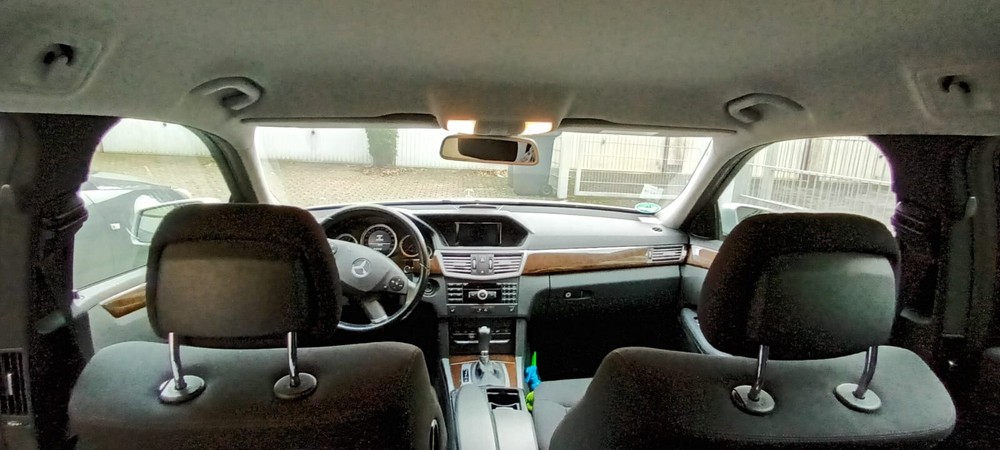 Mercedes-Benz E 200 177.000 km 12.500 &euro; Gelsenkirchen 45879