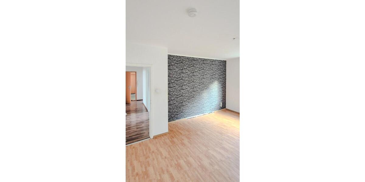 Erdgeschoßwohnung Essen Stadtbezirk III - 3 Zimmer, 74 m&sup2;, 629&euro; | Angebot:25230728