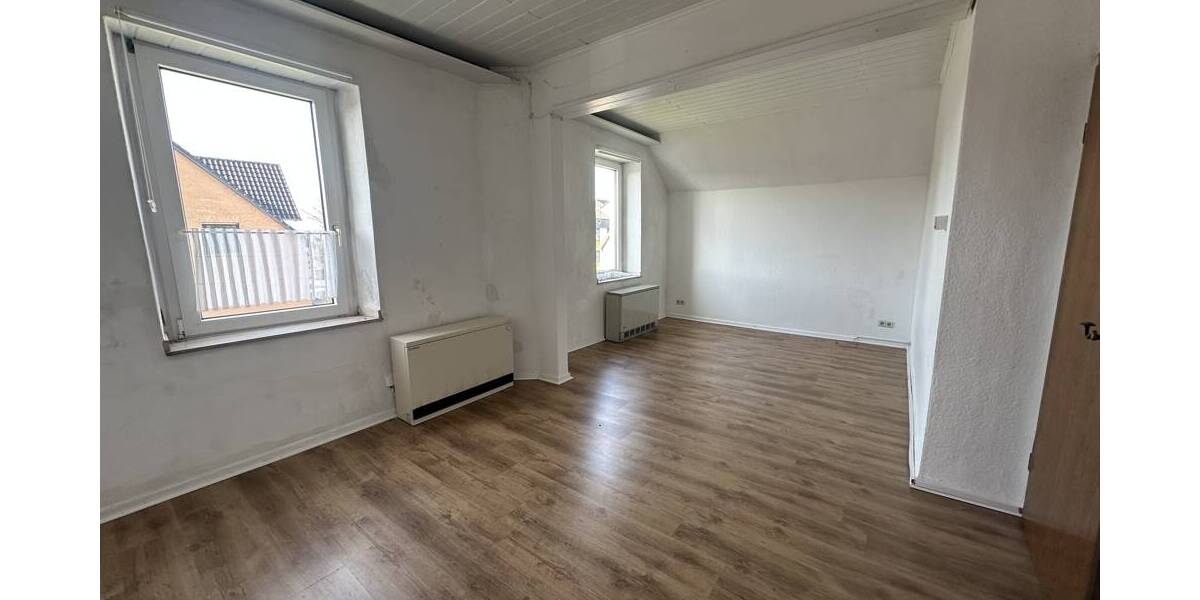Einfamilienhaus Herten Langenbochum - 8 Zimmer, 215 m&sup2;, 350.000&euro; | Angebot:26142775