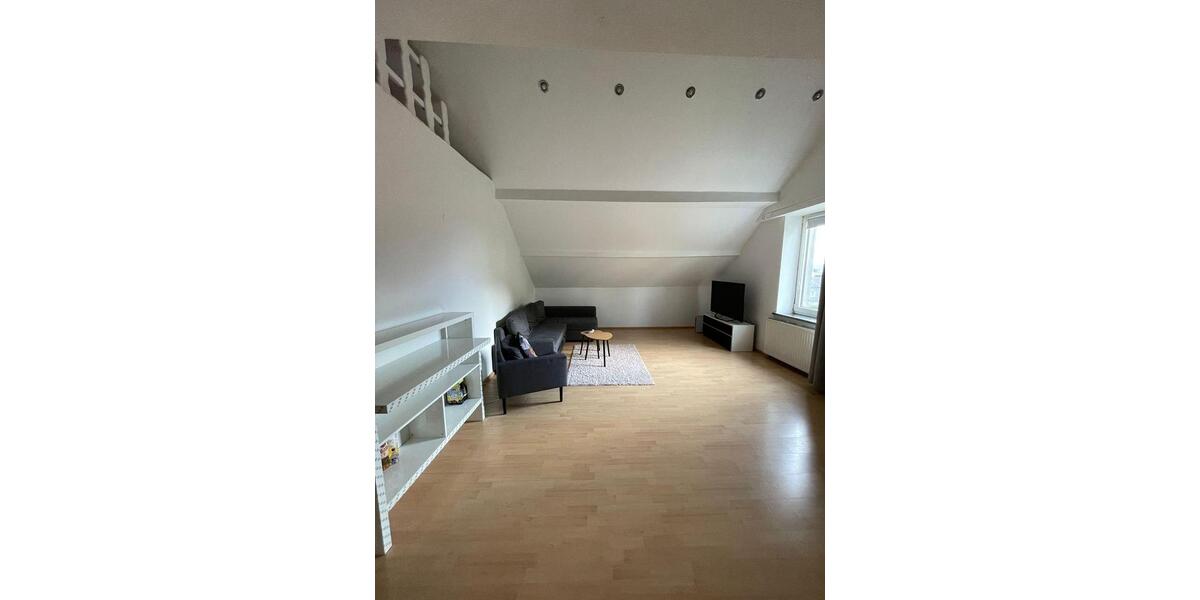 Dachgeschoßwohnung Bochum Bochum-Südwest - 3 Zimmer, 89 m&sup2;, 795&euro; | Angebot:26297058