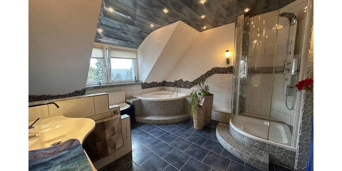 Mehrfamilienhaus, Wohnhaus Recklinghausen Stadtmitte - 1 Zimmer, 550.000&euro; | Angebot:26276404