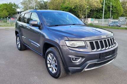 Jeep Grand Cherokee 293.500 km 10.900 &euro; Essen 45356