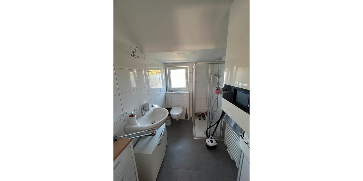 Dachgeschoßwohnung Duisburg Duisburg-Mitte - 3 Zimmer, 68 m&sup2;, 690&euro; | Angebot:26285641