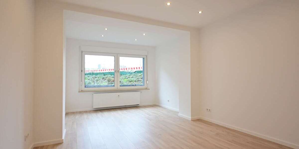 Etagenwohnung Bochum Innenstadt - 3.5 Zimmer, 100 m&sup2;, 1.000&euro; | Angebot:26135335