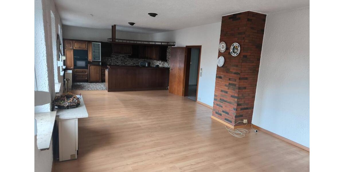 Etagenwohnung Gelsenkirchen - 2 Zimmer, 75 m&sup2;, 800&euro; | Angebot:26296671