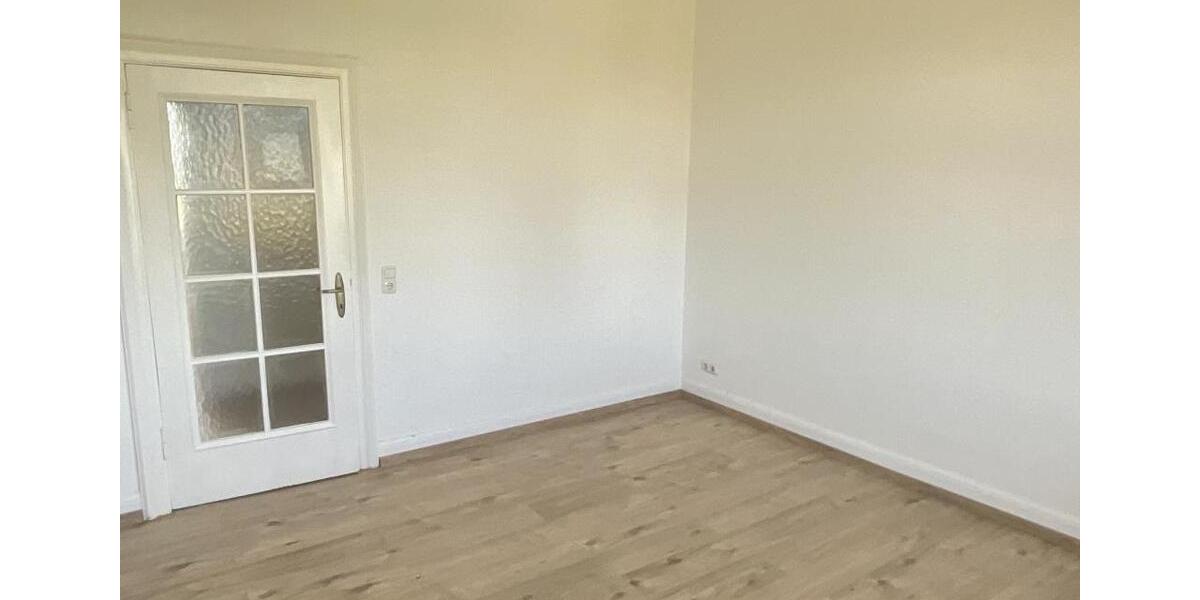 Etagenwohnung Duisburg Laar - 3 Zimmer, 79 m&sup2;, 649&euro; | Angebot:25218859