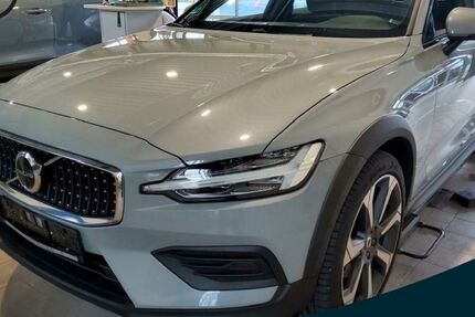Volvo V60 Cross Country 36.662 km 37.990 &euro; Essen-Kray 45309