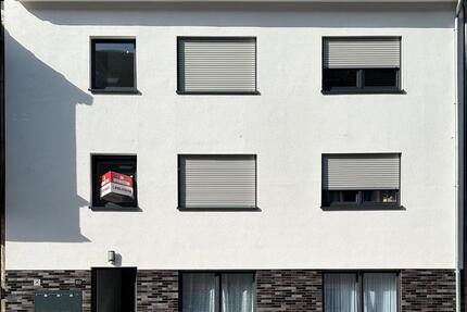 Wohnung Duisburg Mittelmeiderich - 4 Zimmer, 93 m&sup2;, 1.150&euro; | Angebot:26250711