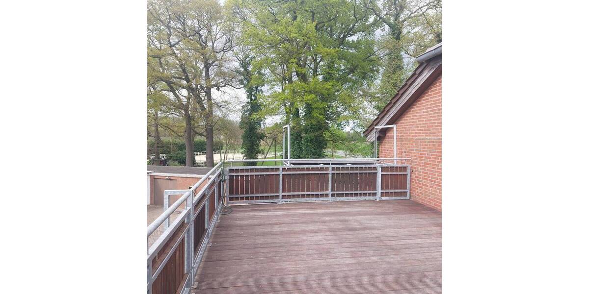 Etagenwohnung Bottrop Feldhausen - 4 Zimmer, 120 m&sup2;, 800&euro; | Angebot:26289781