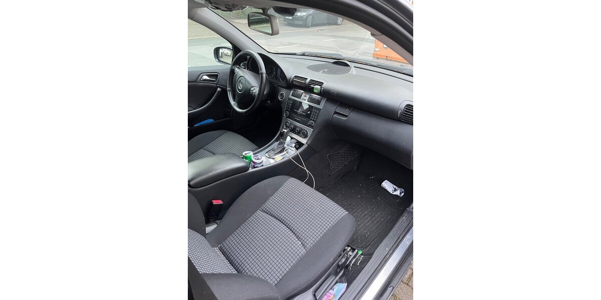 Mercedes-Benz C 160 178.000 km 3.500 &euro; Essen 45121