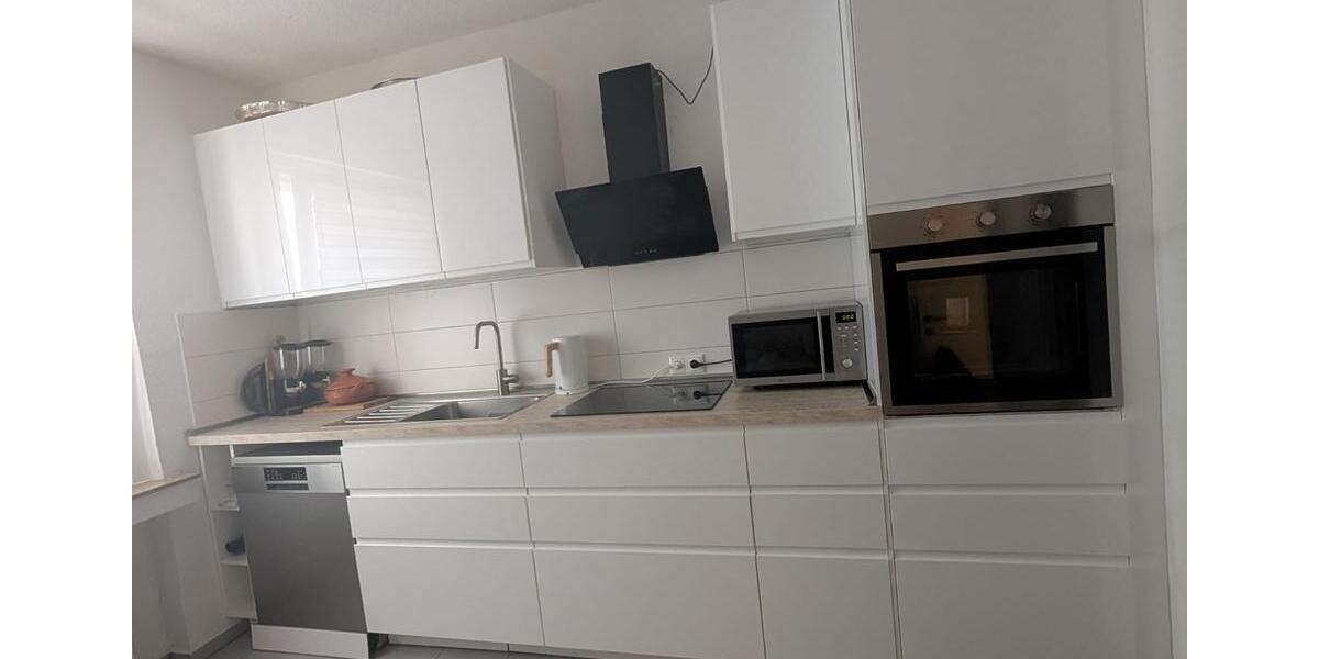 Etagenwohnung Mülheim an der Ruhr - 4 Zimmer, 124 m&sup2;, 1.450&euro; | Angebot:25877313