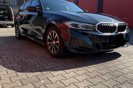 BMW 320 107.000 km 28.500 &euro; Oberhausen 46117