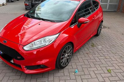 Ford Fiesta 192.000 km 5.900 &euro; Bochum 44892