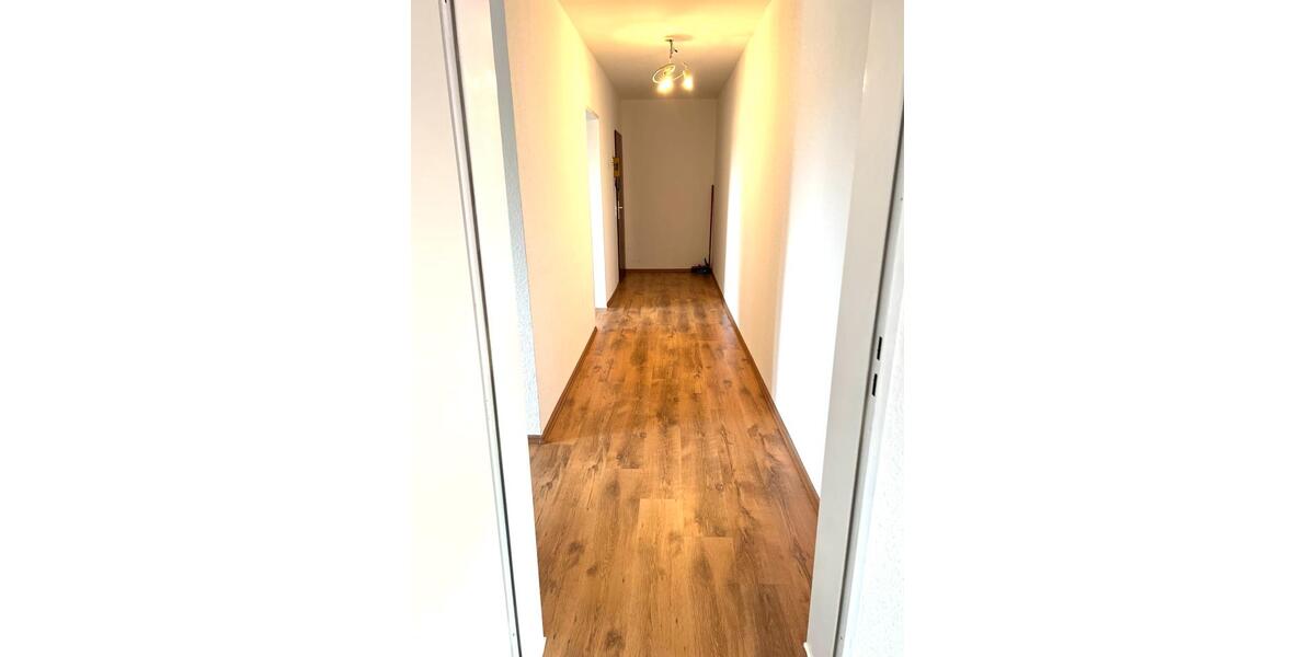 Etagenwohnung Mülheim an der Ruhr Rechtsruhr-Nord - 2 Zimmer, 68 m&sup2;, 900&euro; | Angebot:26021741
