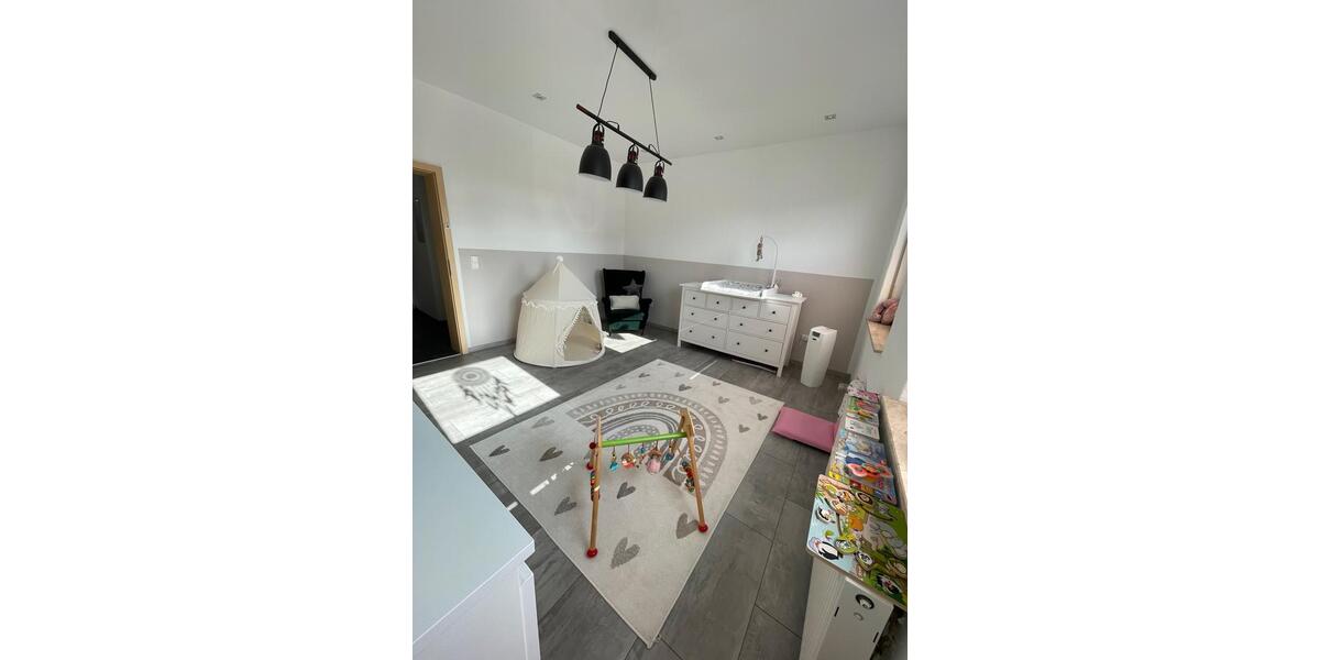 Erdgeschoßwohnung Oer-Erkenschwick Erkenschwick - 4 Zimmer, 136 m&sup2;, 345.000&euro; | Angebot:26058817