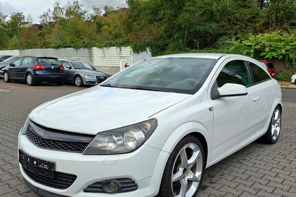 Opel Astra 208.000 km 2.890 &euro; Bottrop 46238