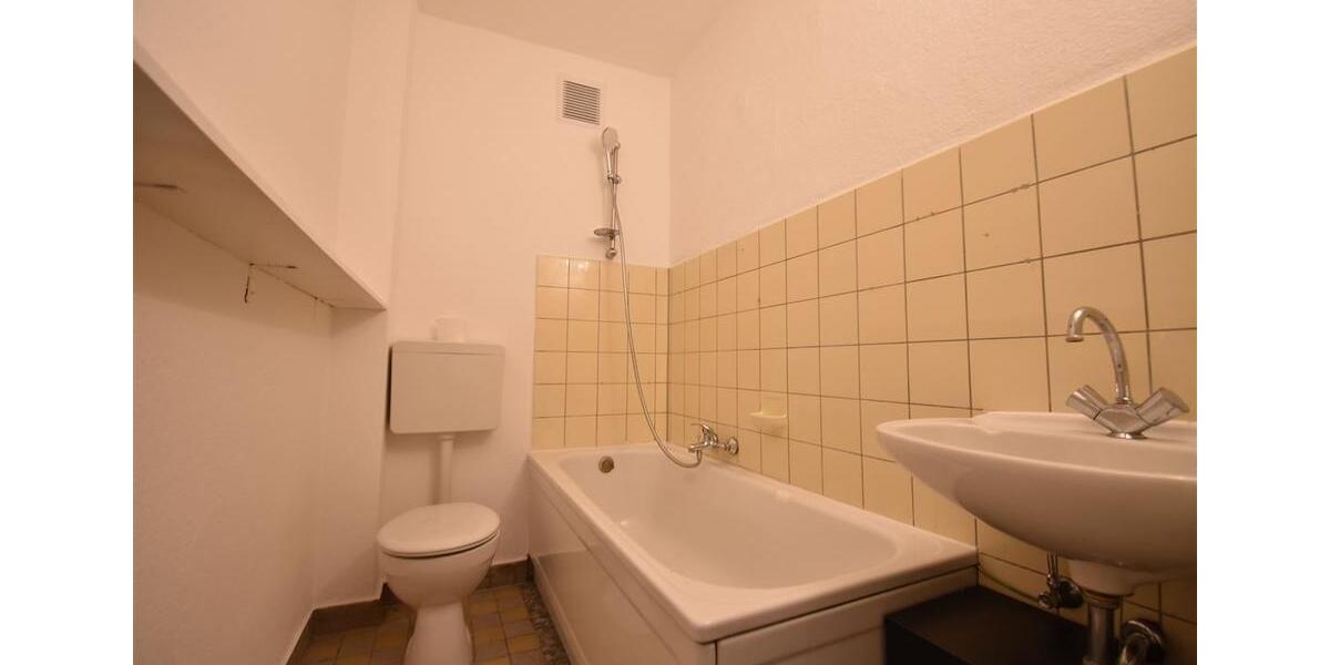 Dachgeschoßwohnung Duisburg Beeck - 2 Zimmer, 55 m&sup2;, 395&euro; | Angebot:17846157