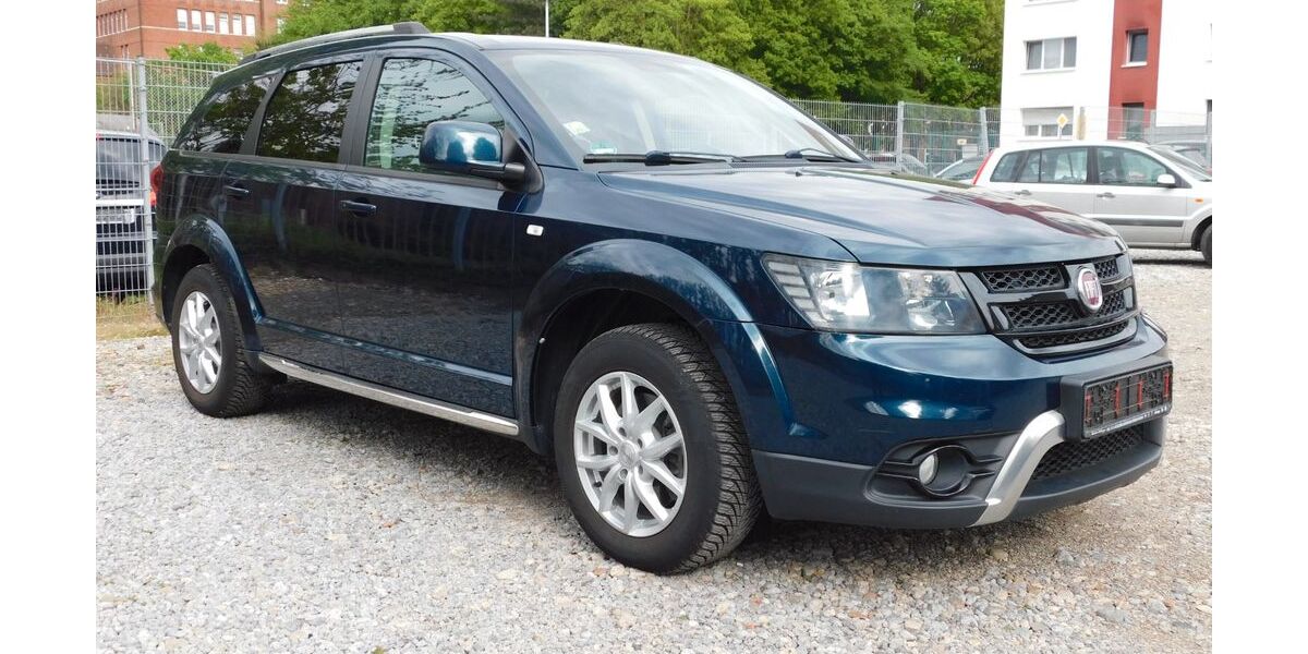 Fiat Freemont 127.407 km 10.899 &euro; Mülheim 45473