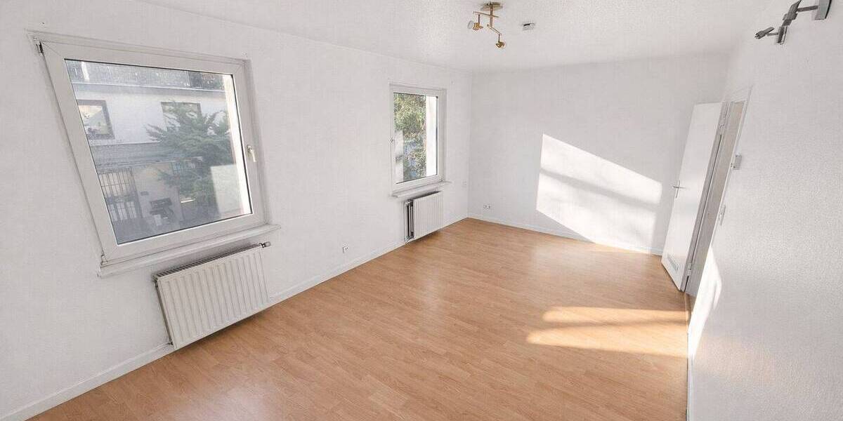 Zimmer Gelsenkirchen Altstadt - 1 Zimmer, 63 m&sup2;, 590&euro; | Angebot:26068822